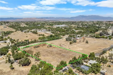 0 Markham, Riverside, CA 92508 photo 4