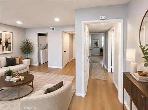 Entry Way - 6545 Reseda #3, Reseda, CA 91335 photo 1 of 2
