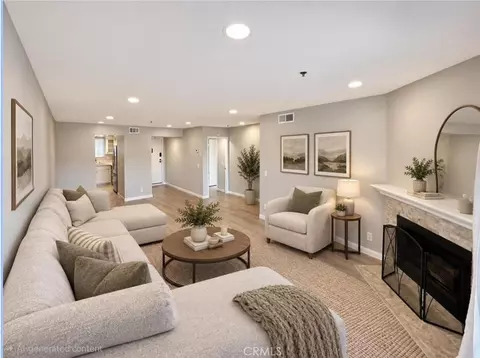 Living - 6545 Reseda #3, Reseda, CA 91335 photo 1 of 5