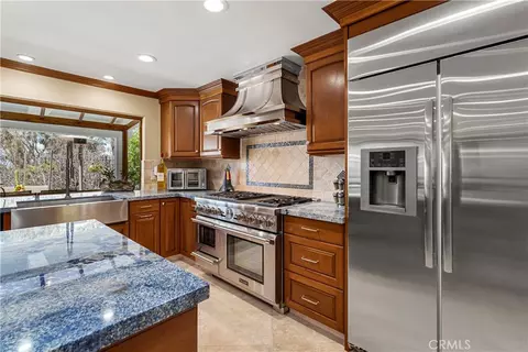 Kitchen - 6865 E Georgetown, Anaheim, CA 92807 photo 3 of 6