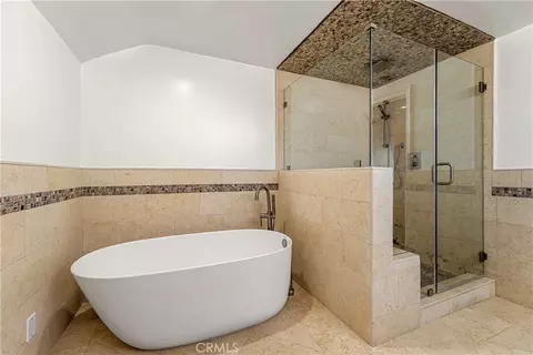 Bath - 6865 E Georgetown, Anaheim, CA 92807 photo 4 of 5