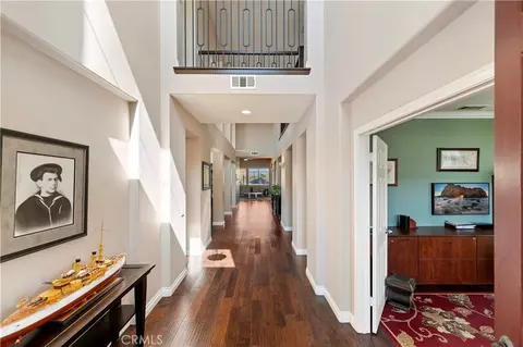 Entry Way - 17307 Blue Ridge Ct, Riverside, CA 92503 photo 1 of 8