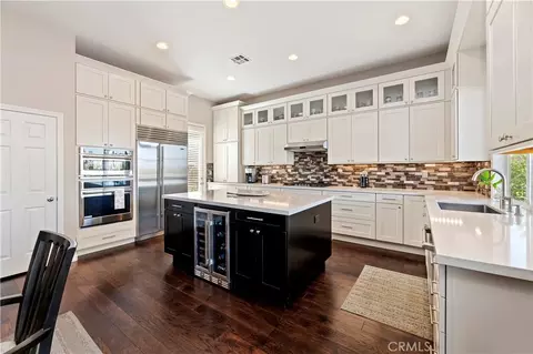 Kitchen - 17307 Blue Ridge Ct, Riverside, CA 92503 photo 3 of 5