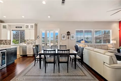 Dining - 17307 Blue Ridge Ct, Riverside, CA 92503 photo 4 of 4