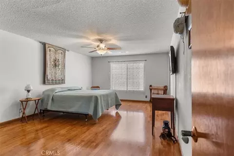 Bedroom - 19613 Meadows Rd, Tehachapi, CA 93561 photo 5 of 6