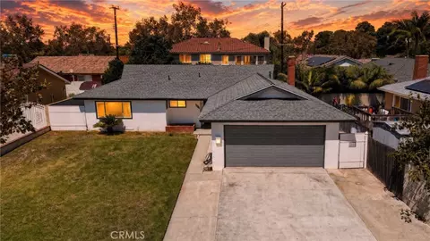 1911 W Maywood, Santa Ana, CA 92704