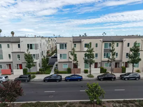 View/Area - 10670 Paramount Blvd, Downey, CA 90241 photo 2 of 4