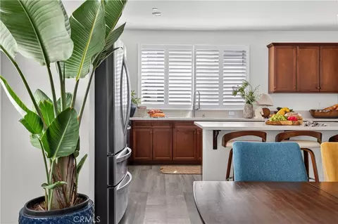 Kitchen - 10670 Paramount Blvd, Downey, CA 90241 photo 2 of 4
