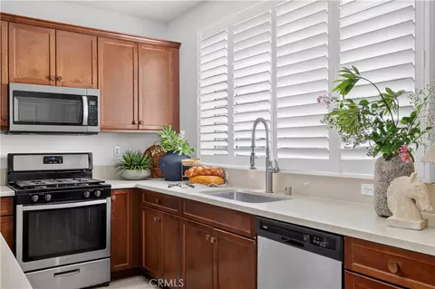 Kitchen - 10670 Paramount Blvd, Downey, CA 90241 photo 4 of 4