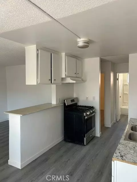 118 E Truslow, Fullerton, CA 92832 photo 2