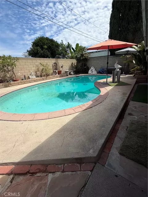 Exterior - 3405 E Harding, Long Beach, CA 90805 photo 2 of 3