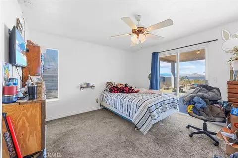 Bedroom - 17240 Candlewood, Apple Valley, CA 92307 photo 4 of 4