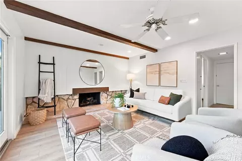 Living - 2762 Tern Cir, Costa Mesa, CA 92626 photo 4 of 4