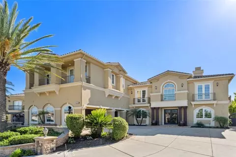 1159 S Pointe Premier, Anaheim, CA 92807