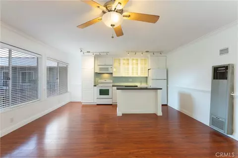 Living - 1329 E 1st #40, Long Beach, CA 90802 photo 3 of 7