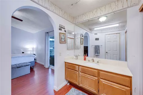 Bath - 19200 Tuttle Creek Pl, Walnut, CA 91789 photo 4 of 4