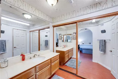 Bath - 19200 Tuttle Creek Pl, Walnut, CA 91789 photo 3 of 4