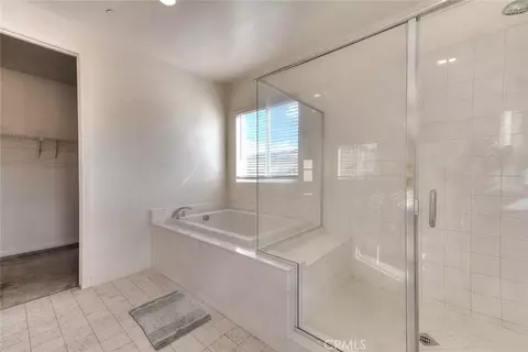 Bath - 24655 Acadia, Corona, CA 92883 photo 4 of 4