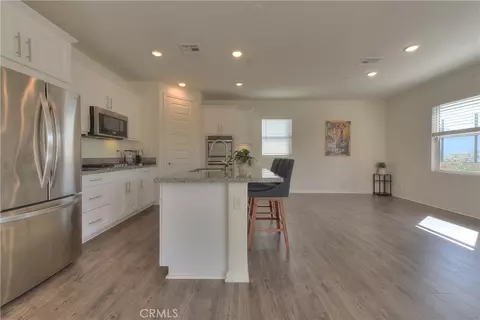 Kitchen - 24655 Acadia, Corona, CA 92883 photo 3 of 4
