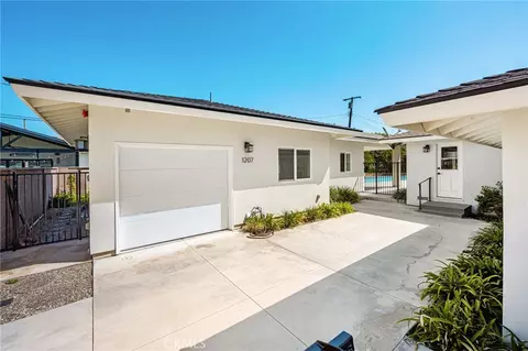 Exterior - 1209 E Walnut, Orange, CA 92867 photo 5 of 6