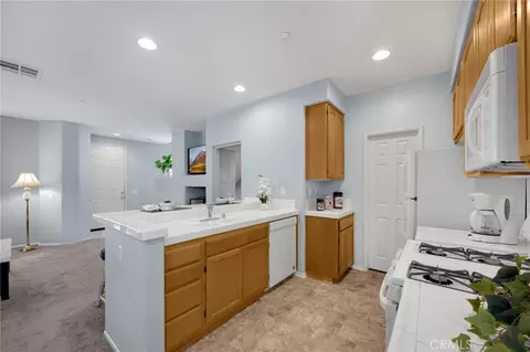 Kitchen - 128 Shattuck Ct, Brea, CA 92821 photo 3 of 4