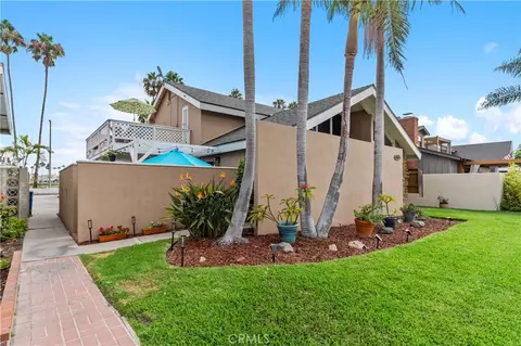 Exterior - 5359 E Appian Way, Long Beach, CA 90803 photo 4 of 14