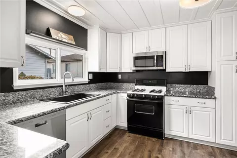 Kitchen - 293 S Poplar, Brea, CA 92821 photo 3 of 3