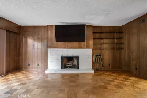 Living - 3141 E Palmyra Ave, Orange, CA 92869 photo 6 of 8