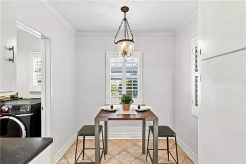 Dining - 3924 N Lime, Long Beach, CA 90807 photo 5 of 6