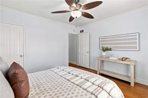 Bedroom - 3924 N Lime, Long Beach, CA 90807 photo 2 of 2