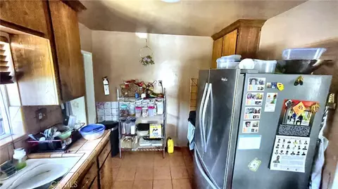 2453 Easy, Long Beach, CA 90810 photo 5