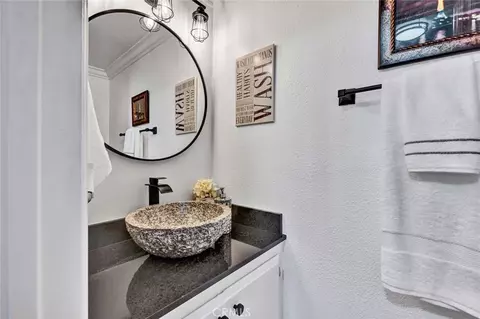 Bath - 1324 Limerick Dr, Placentia, CA 92870 photo 1 of 3