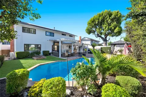 Exterior - 1324 Limerick Dr, Placentia, CA 92870 photo 3 of 4