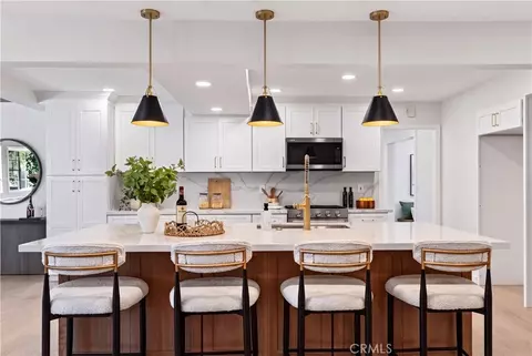 Kitchen - 1524 E Briardale, Orange, CA 92865 photo 2 of 2