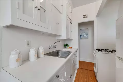 Kitchen - 315 W 3rd #1011, Long Beach, CA 90802 photo 1 of 3