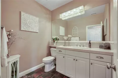 Bath - 14313 Goose, Eastvale, CA 92880 photo 1 of 5