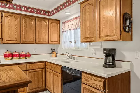 Kitchen - 1612 E Riverview Ave, Orange, CA 92865 photo 2 of 5