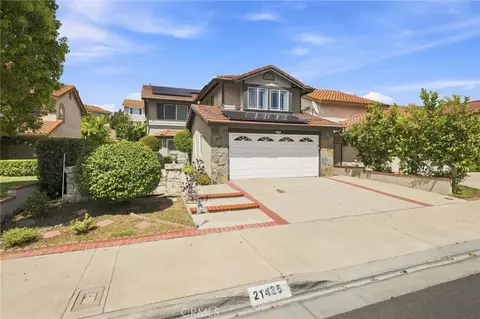 21435 Via Pepita, Yorba Linda, CA 92886