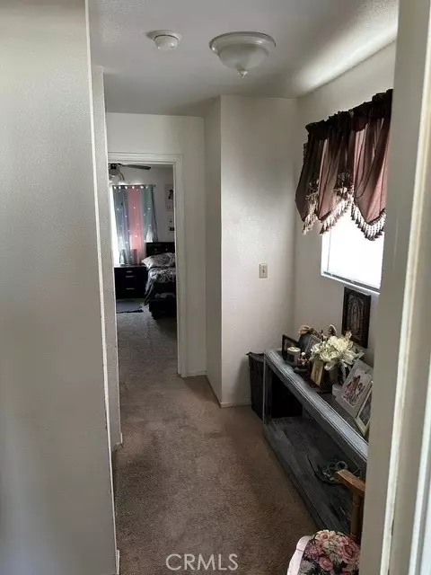 Entry Way - 320 B, Lemoore, CA 93245 photo 2 of 6