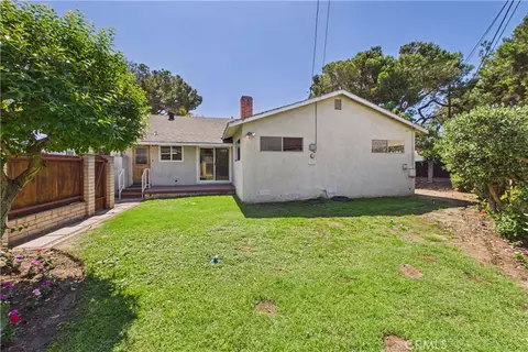 Exterior - 1902 Lees Ave, Long Beach, CA 90815 photo 10 of 14