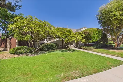 Exterior - 1902 Lees Ave, Long Beach, CA 90815 photo 3 of 14
