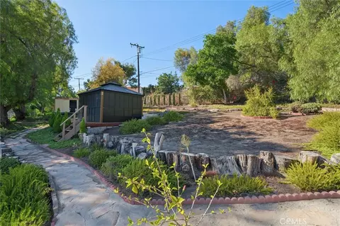 Exterior - 941 Laguna Dr, Fullerton, CA 92835 photo 5 of 14
