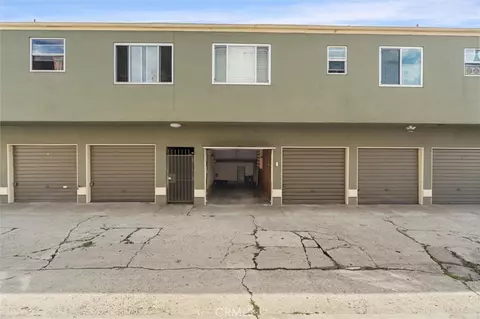 Exterior - 2027 E Appleton #7, Long Beach, CA 90803 photo 4 of 4