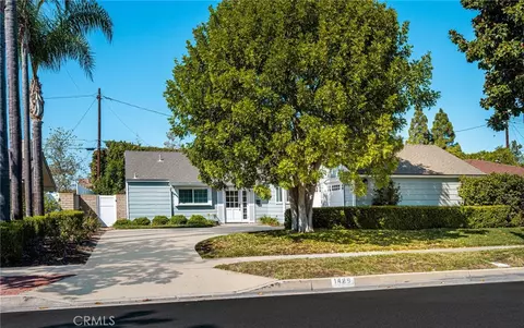 Exterior - 1429 E Fairway, Orange, CA 92866 photo 8 of 9