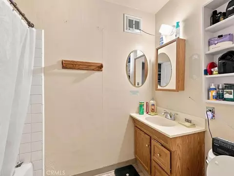 Bath - 211 Martha Pl, Fullerton, CA 92833 photo 1 of 3
