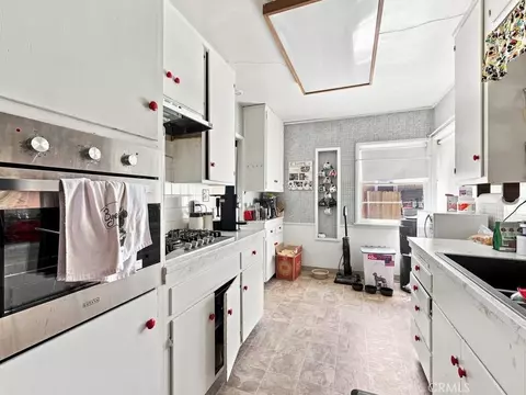 Kitchen - 211 Martha Pl, Fullerton, CA 92833 photo 3 of 3