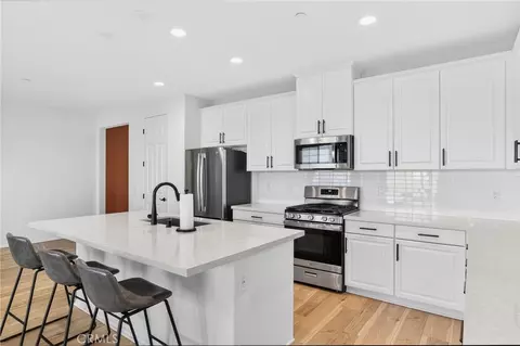 Kitchen - 2125 E Jackman, Lancaster, CA 93535 photo 2 of 7