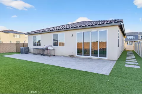 Exterior - 2125 E Jackman, Lancaster, CA 93535 photo 12 of 14
