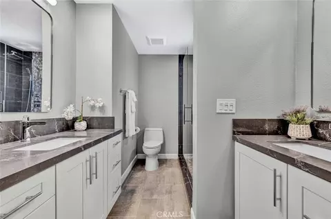 Bath - 352 Eagle Dr, Placentia, CA 92870 photo 2 of 5