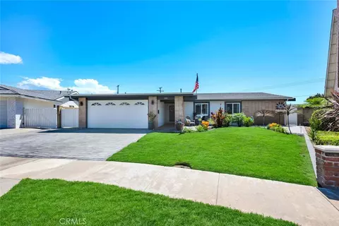 Exterior - 352 Eagle Dr, Placentia, CA 92870 photo 11 of 15